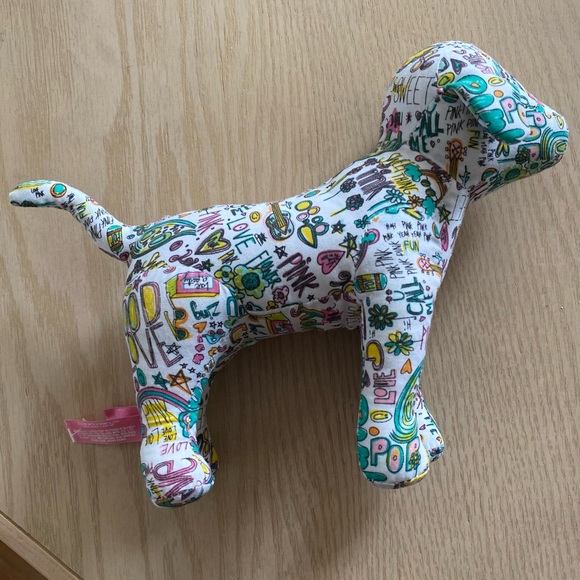 Victoria’s Secret Pink dog - graffiti pattern - Picture 4 of 7